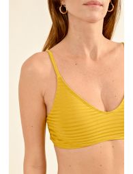 Top de bikini de tirantes, detalle rayas 