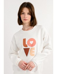 Loose sweater with LOVE message