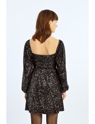 Robe courte à sequins