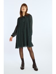 Robe oversize à col lavallière