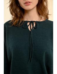 Pull en maille fine, col à nouer