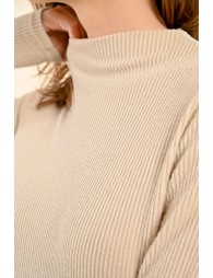 Long-sleeved ribbed knit sweater