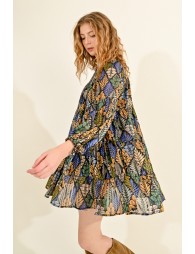 Robe courte à manches bouffantes