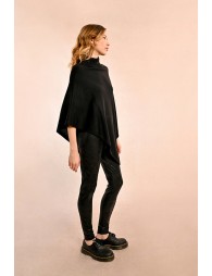 Triangle turtleneck poncho