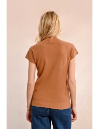 Short-sleeved ribbed sweater