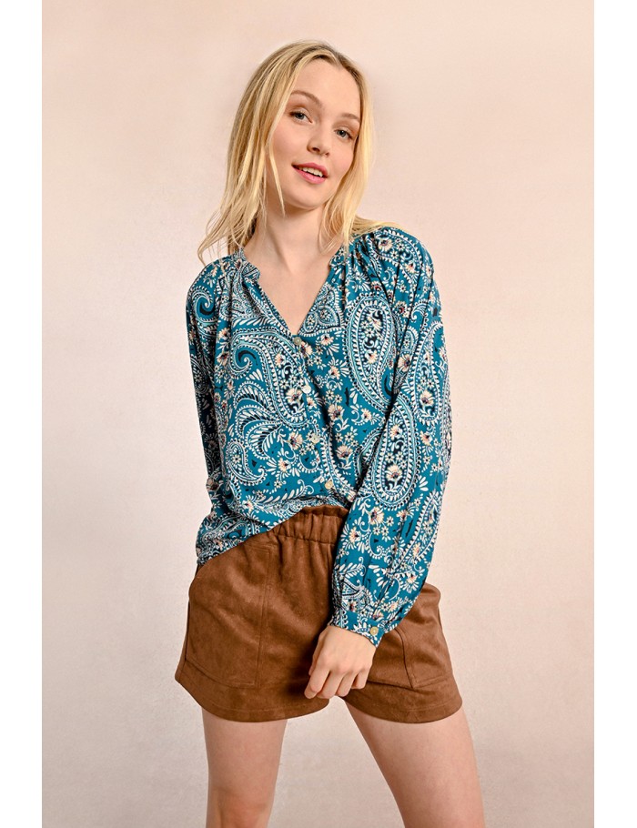 Loose paisley print blouse