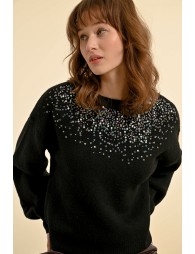 Sweater with sequin