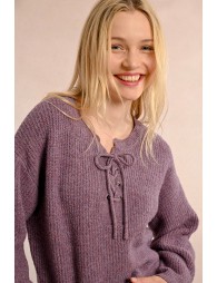 Soft knit sweater with tie collar