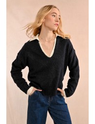 V-neck sweater