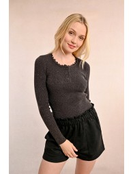 Fine ribbed and buttoned sweater