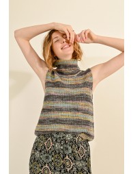 Multicolor sleeveless turtleneck sweater