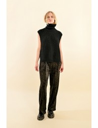 Sleeveless openwork sweater with turtleneck