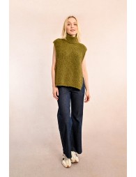 Sleeveless openwork sweater with turtleneck