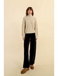 Sweater with high collar and puffed sleeves