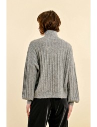 Sweater with high collar and puffed sleeves