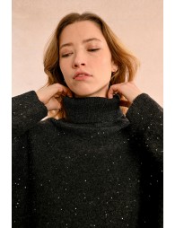 Loose sequinned sweater