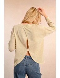 Pull ouvert au dos