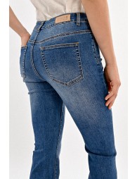 Boot-cut jeans