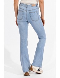 Boot-cut jeans