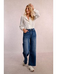 High-waisted wide-leg jeans