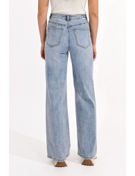 High-waisted wide-leg jeans