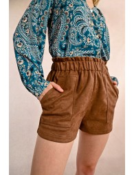 High-waisted shorts