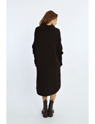 Robe pull à col roulé