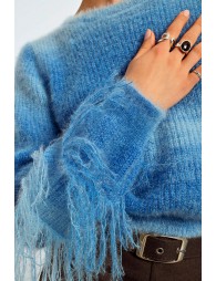 Tie and dye sweater and fringed sleeves