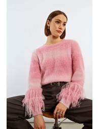 Tie and dye sweater and fringed sleeves