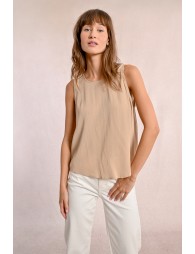 Sleeveless top