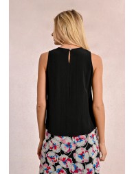 Sleeveless top