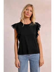 Ruffled sleeve t-shirt