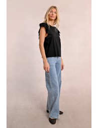 Ruffled sleeve t-shirt