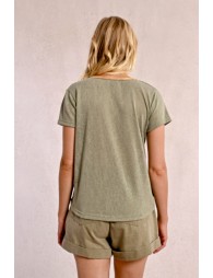 Flowy V-neck T-shirt