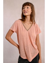 Flowy V-neck T-shirt