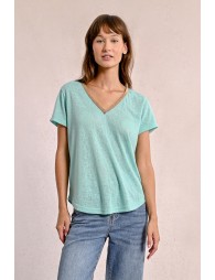 Flowy V-neck T-shirt