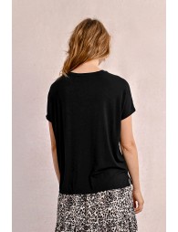 Straight short-sleeved t-shirt