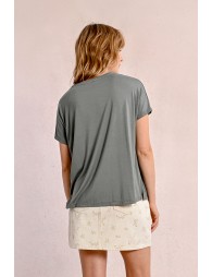 Straight short-sleeved t-shirt