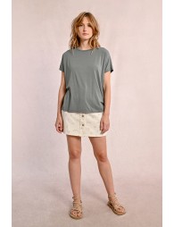 Straight short-sleeved t-shirt