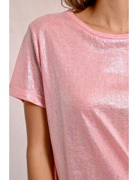 Straight, iridescent t-shirt