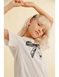 Bow graphic tee