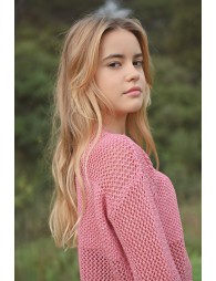 Fine knit sweater, long sleeves