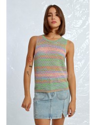 Sleeveless knit sweater