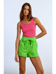 Short corto con lazada