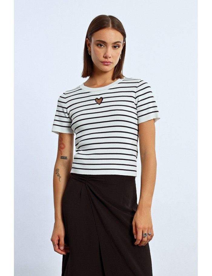 Striped T-shirt with heart opening