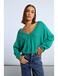 Heart pattern cropped sweater