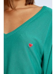 Heart pattern cropped sweater