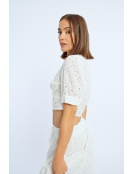 Balloon sleeve top with English embroidery