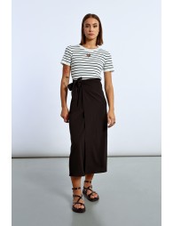 Falda midi con lazada