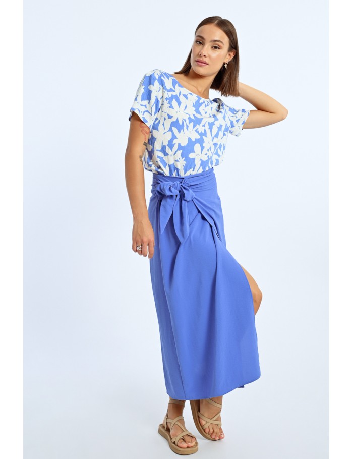 Falda midi con lazada